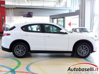 ALFA ROMEO Stelvio usata, con Luci diurne LED