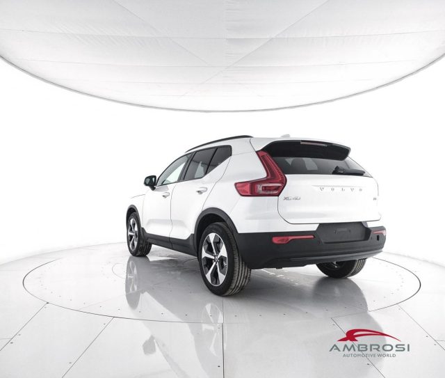 VOLVO XC40 usata 3