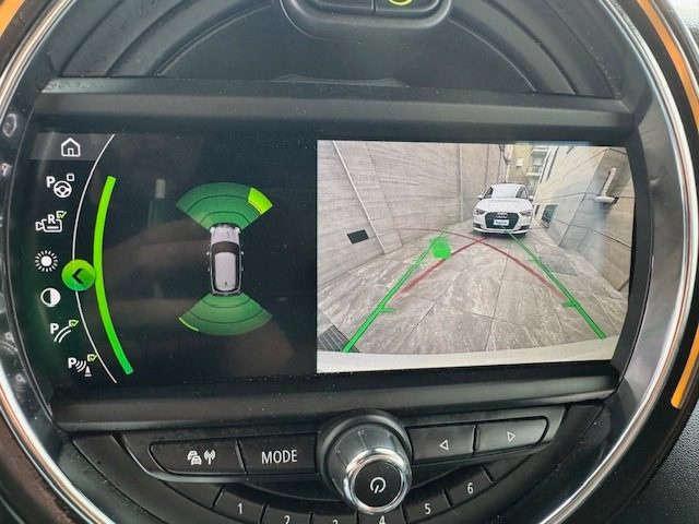 MINI Cooper SE usata, con Interni in pelle