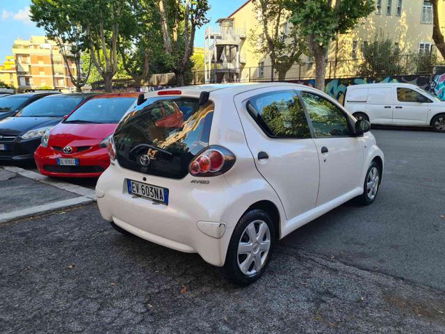 TOYOTA Aygo usata, con Alzacristalli elettrici