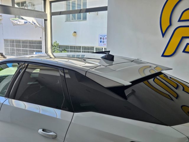 PEUGEOT 3008 usata, con Autoradio digitale