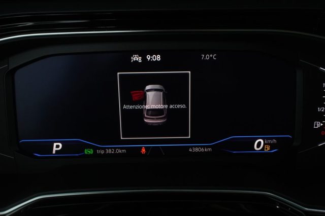 VOLKSWAGEN Taigo usata 13