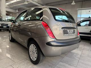 LANCIA Ypsilon usata 18