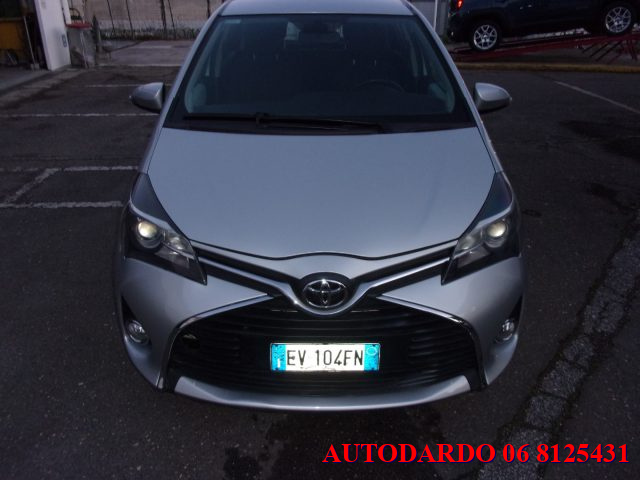 TOYOTA Yaris usata, con Airbag