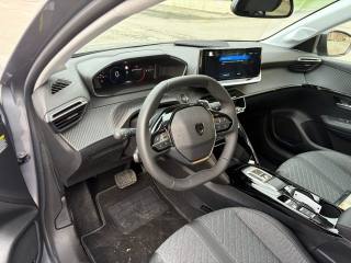 PEUGEOT 208 usata, con Autoradio digitale