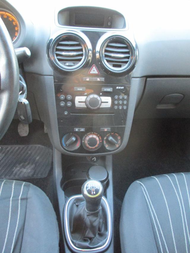 OPEL Corsa usata 13