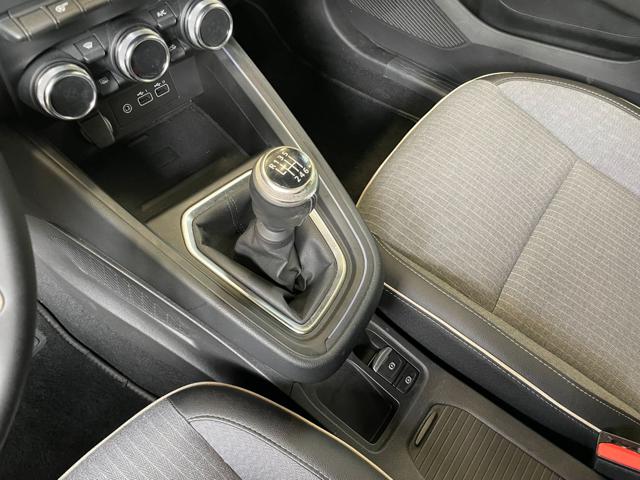 RENAULT Clio usata, con Sedile posteriore sdoppiato