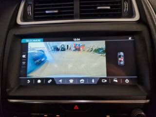 JAGUAR E-Pace usata, con Touch screen