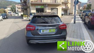 MERCEDES-BENZ GLA 200 usata, con Chiusura centralizzata