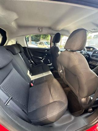 PEUGEOT 208 usata, con Touch screen