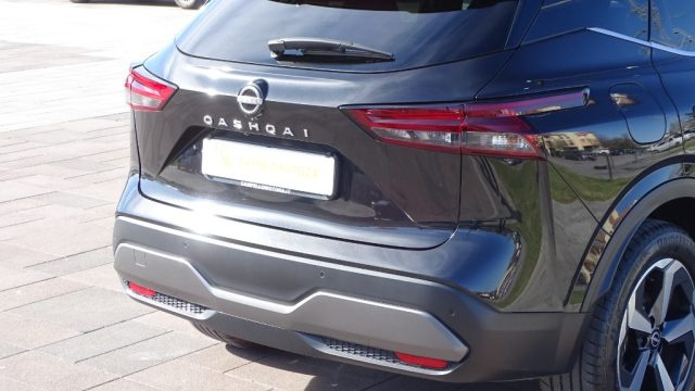 NISSAN Qashqai usata, con Sensori di parcheggio posteriori