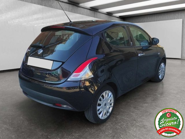 LANCIA Ypsilon usata, con Controllo trazione