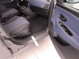LANCIA Ypsilon usata 36