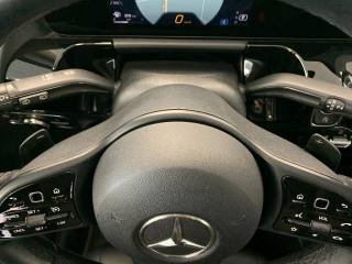 MERCEDES-BENZ GLA 180 usata, con Luci diurne
