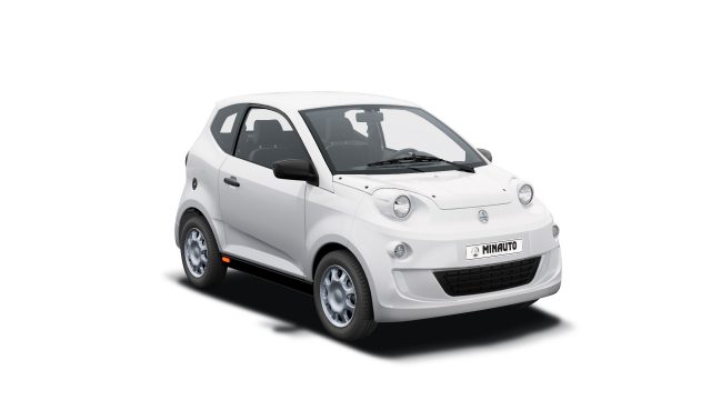 MINAUTO Minauto usata, con Cerchi in lega