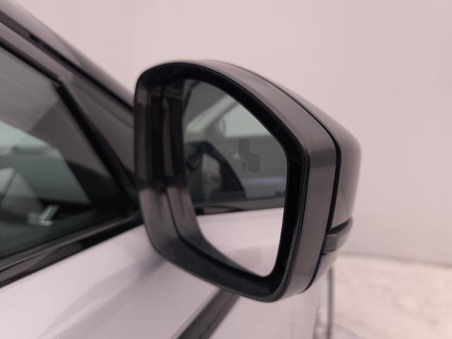 LAND ROVER Range Rover Velar usata, con Bluetooth