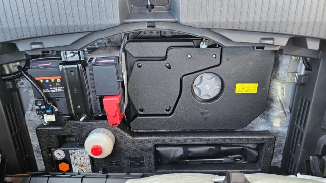 NISSAN X-Trail usata, con Sensori di parcheggio posteriori