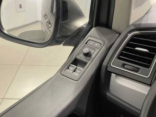 VOLKSWAGEN Multivan usata 28
