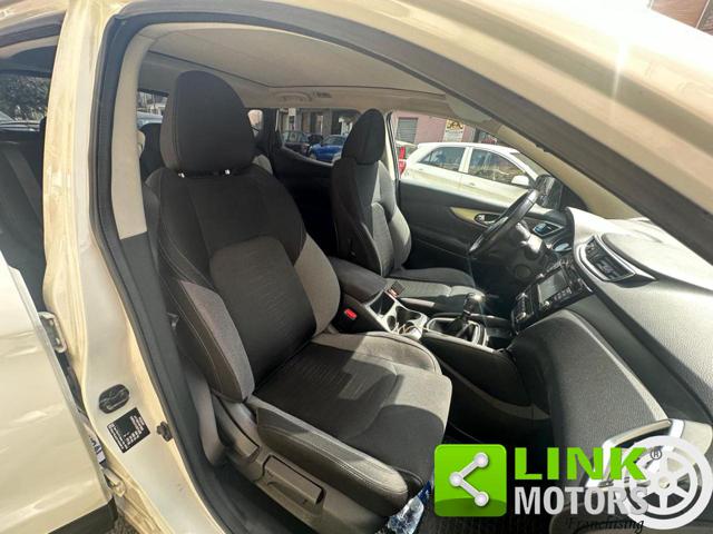 NISSAN Qashqai usata, con Park Distance Control