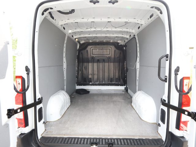RENAULT Master usata 8