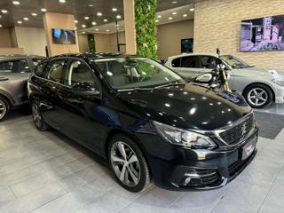PEUGEOT 308 usata, con Controllo automatico clima