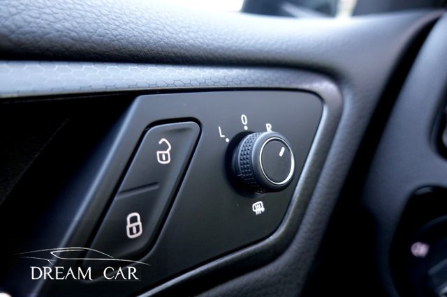VOLKSWAGEN Golf GTI usata, con Interni in pelle