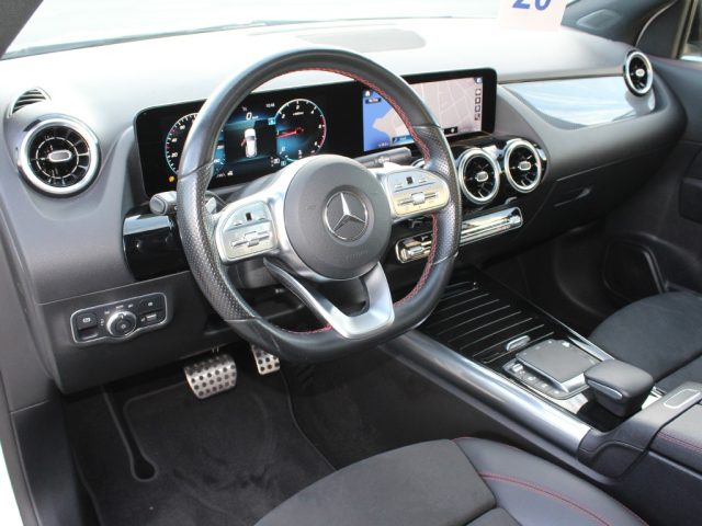 MERCEDES-BENZ GLA 200 usata, con Climatizzatore