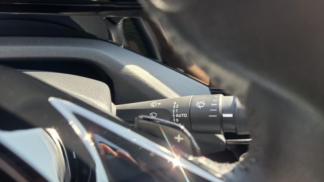 PEUGEOT 408 usata, con Controllo elettronico della corsia