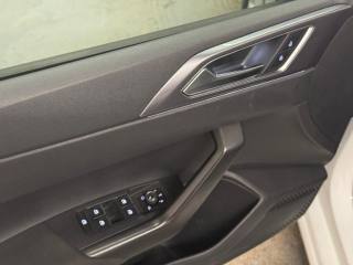 VOLKSWAGEN Polo usata, con Autoradio