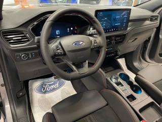 FORD Kuga usata, con Sedile posteriore sdoppiato