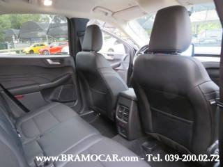 FORD Kuga usata, con Bracciolo