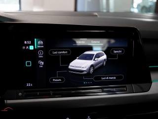 VOLKSWAGEN Golf Variant usata, con MP3