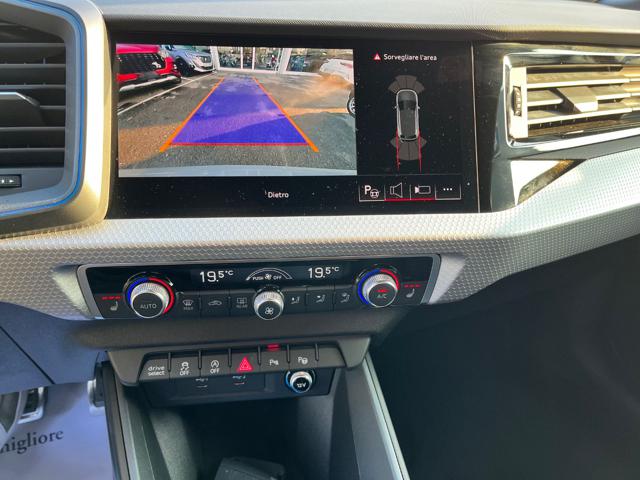 AUDI A1 usata, con Autoradio