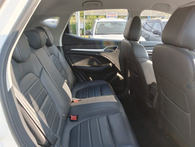 MG ZS usata, con USB