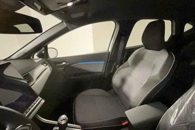 RENAULT Captur usata, con ESP