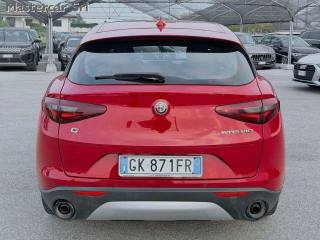 ALFA ROMEO Stelvio usata, con Alzacristalli elettrici