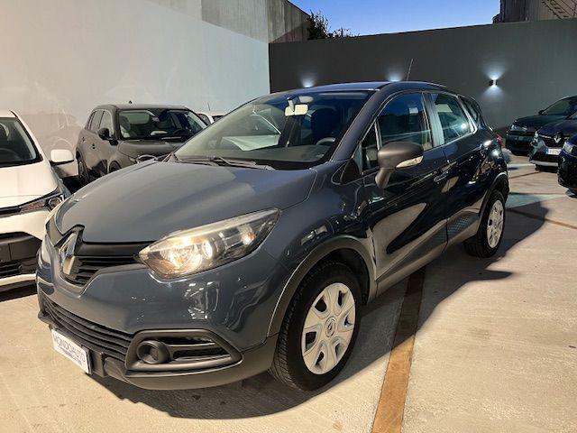 RENAULT Captur usata, con ABS