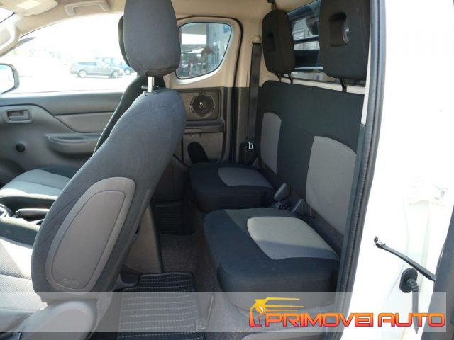 MITSUBISHI L200 usata, con Bracciolo