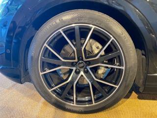 AUDI Q8 usata, con Autoradio