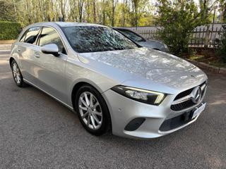 MERCEDES-BENZ A 180 usata, con Boardcomputer