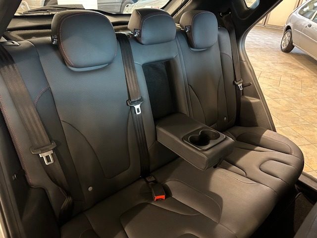 EVO Electric usata, con Interni in pelle