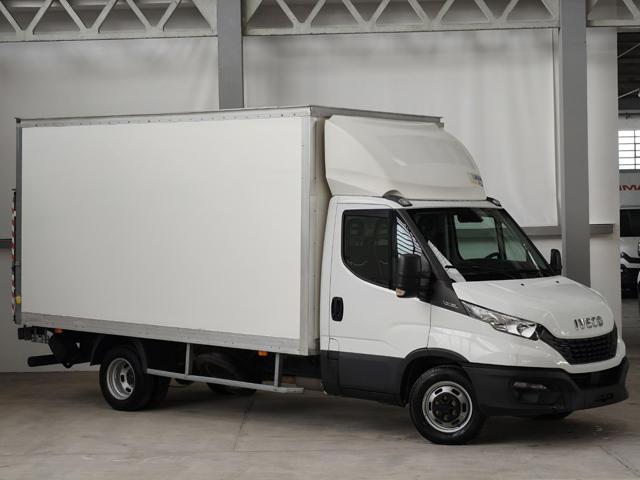 IVECO Daily usata, con ABS