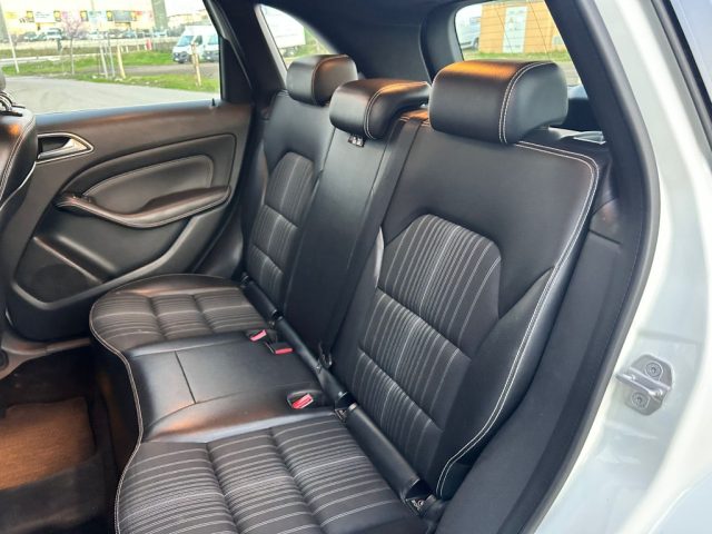 MERCEDES-BENZ B 180 usata, con Chiusura centralizzata