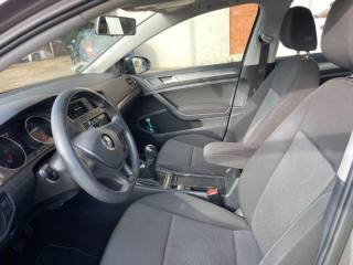VOLKSWAGEN Golf usata, con ESP