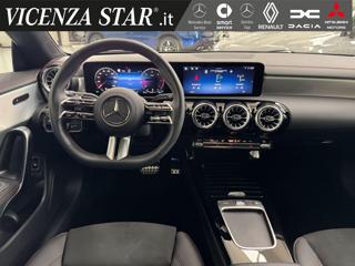 MERCEDES-BENZ CLA 200 usata, con Controllo automatico clima