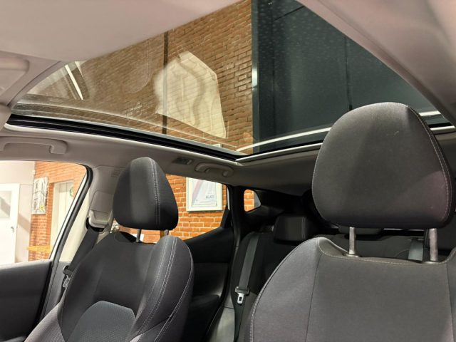 NISSAN Qashqai usata, con Controllo trazione