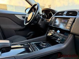 JAGUAR F-Pace usata, con Boardcomputer
