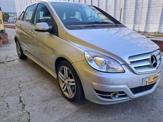 MERCEDES-BENZ B 180 usata, con Airbag laterali