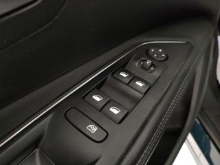 PEUGEOT 3008 usata, con Servosterzo