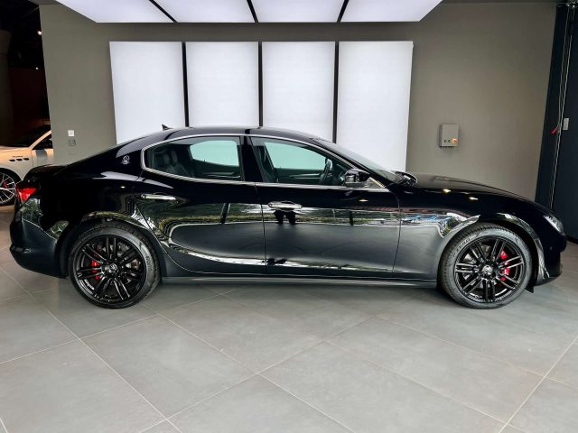 MASERATI Ghibli usata, con Climatizzatore